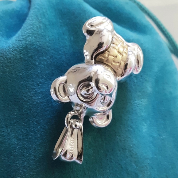 14K 2-Tone Gold Teddy Bear Pendant. - Picture 4 of 6